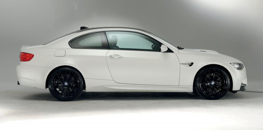  BMW M3 Performance Edition 2012 года  (UK) (фото 8 из 10)